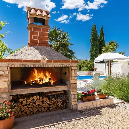 Kostro-2 By Interhome * Nova Vas (Porec)