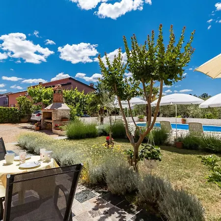 Kostro-2 By Interhome * Nova Vas (Porec)