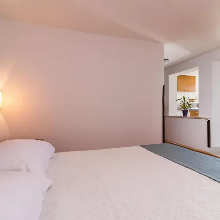 Apartment Kostro - Prc409 By Interhome *