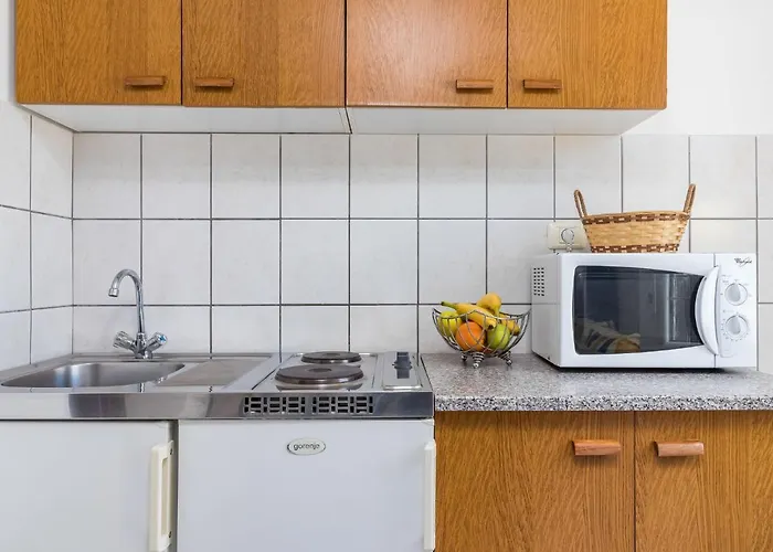 Apartamento Kostro-2 By Interhome