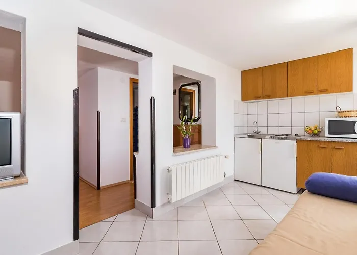 Apartamento Kostro-2 By Interhome *